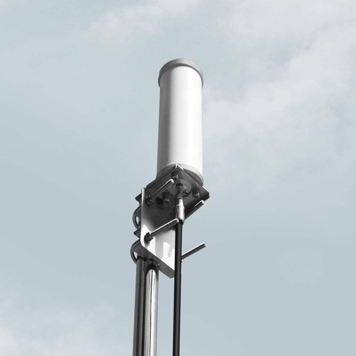 Office 100 Directional Cell Phone Signal Booster - image 3